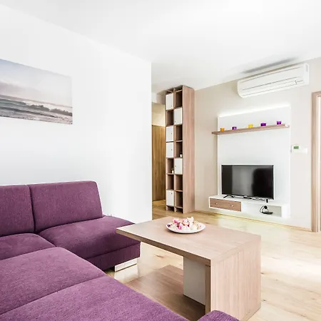 Virgo 4* Μπρατισλάβα